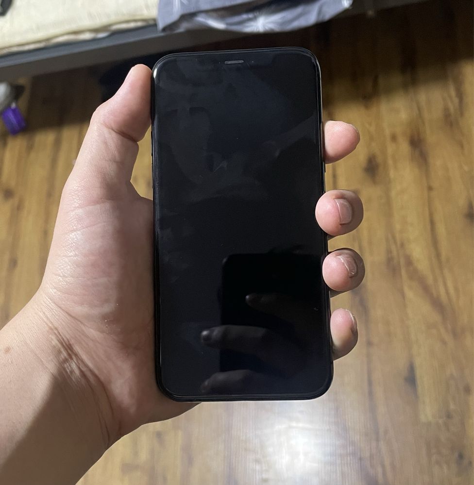 IPHONE 11 pro 64