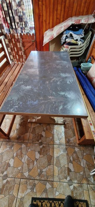 Masa si băncuțe pentru terasa