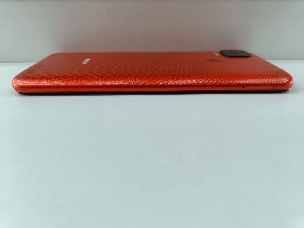 Xiaomi Redmi 9C 64 гб + чехол, телефон, смартфон