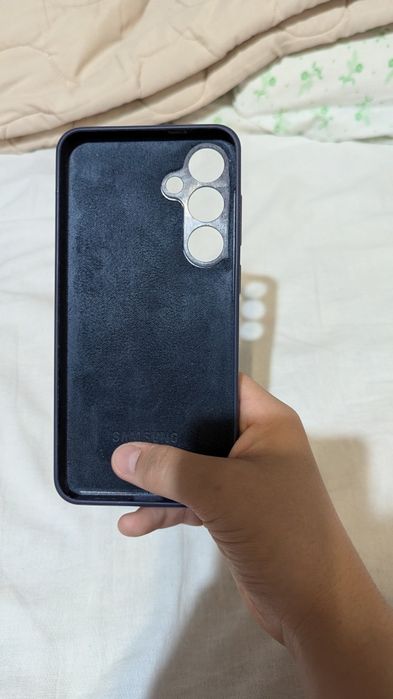 Чехол s24+ СРОЧНО!!