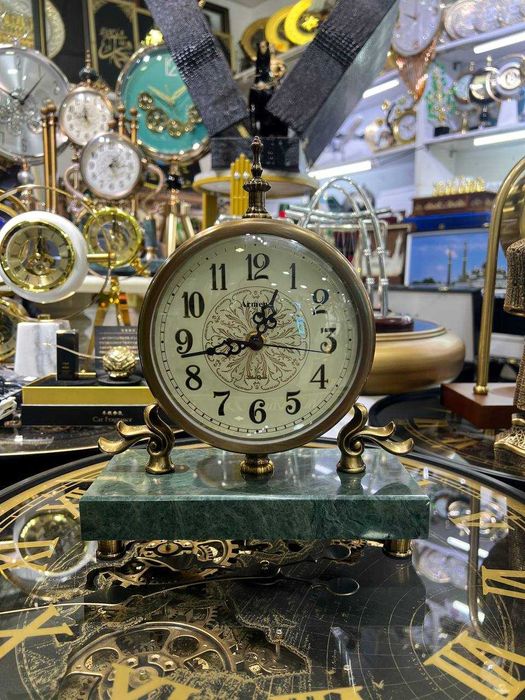 Premium stol soati – noodatiy dizayn va yuqori sifat