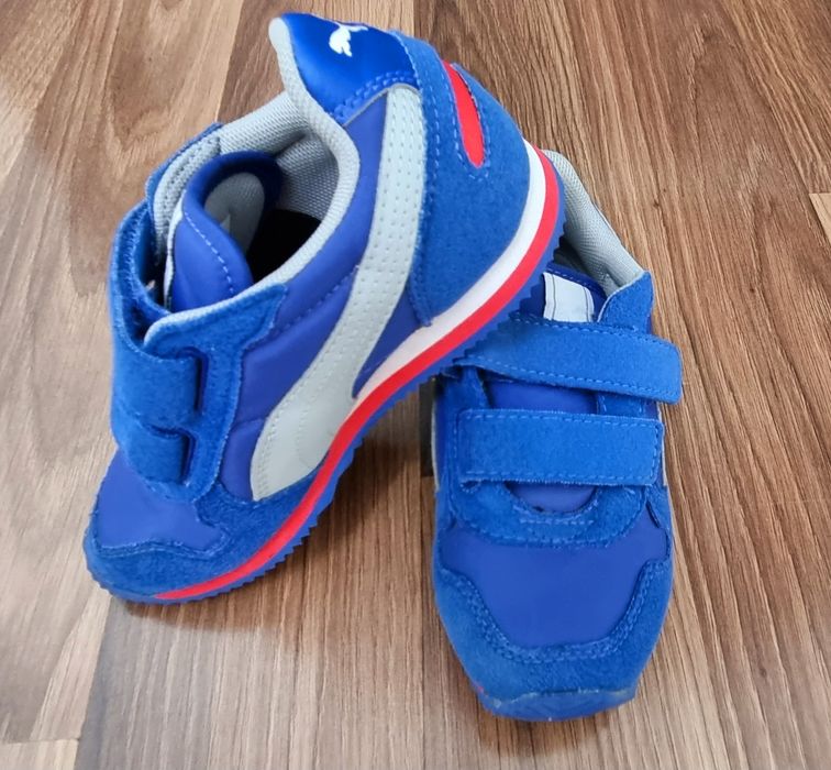 Adidasi Puma marimea 28