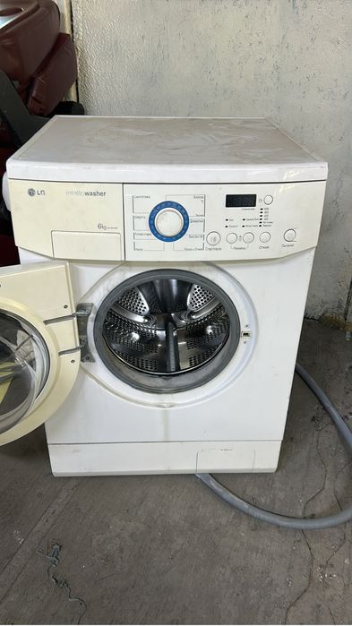 Продам стиральную машину