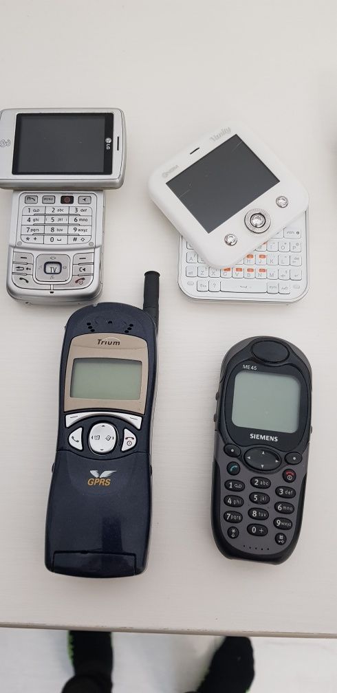 Telefoane Samsung si Motorola