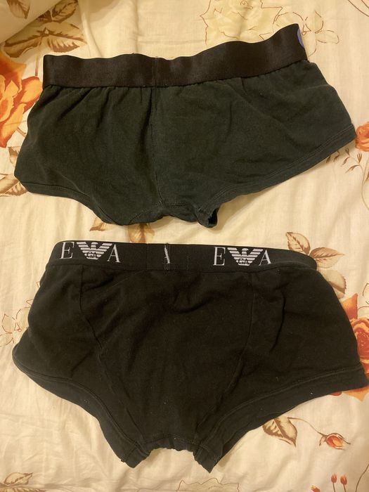 Vand boxeri Calvin Klein si Emporio Armani