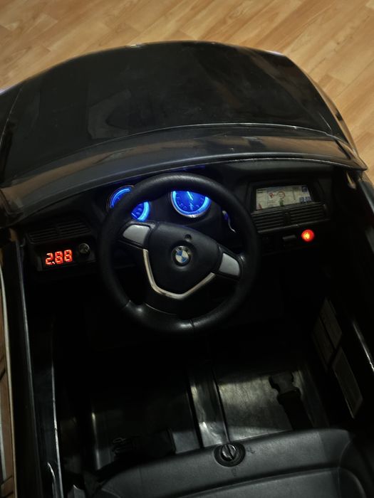 Bmw x6 детска количка