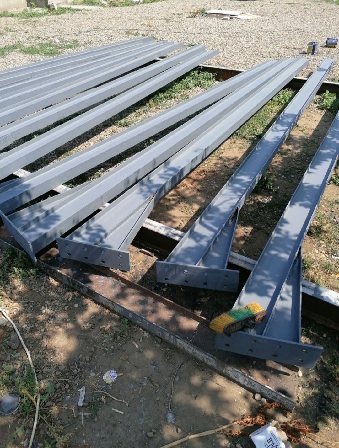 Vand 5ferme metalice la 10m deschidere hala 10x20