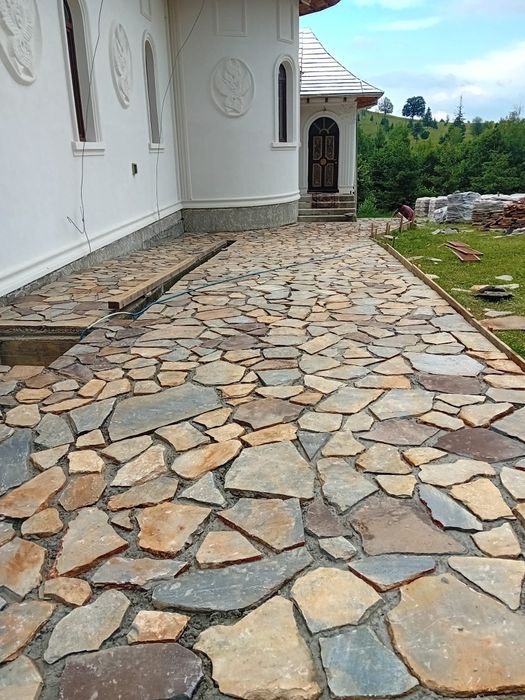 Piatra naturala de munte