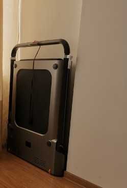 Banda de alergare pliabila KingSmith WalkingPad R1 Pro