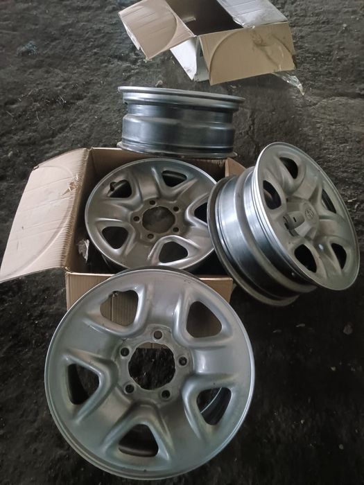 Продам диски 4 шт . Возможен торг