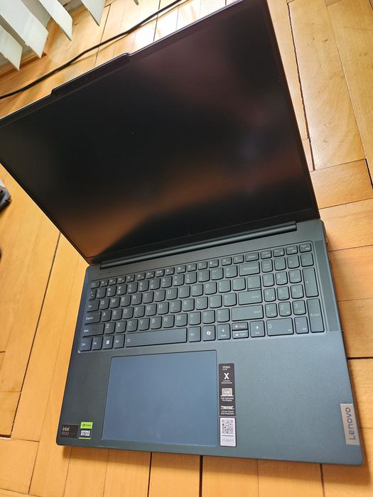 Lenovo Yoga Pro 9, Intel Core Ultra 9, 64GB Ram, MiniLed, RTX 4070