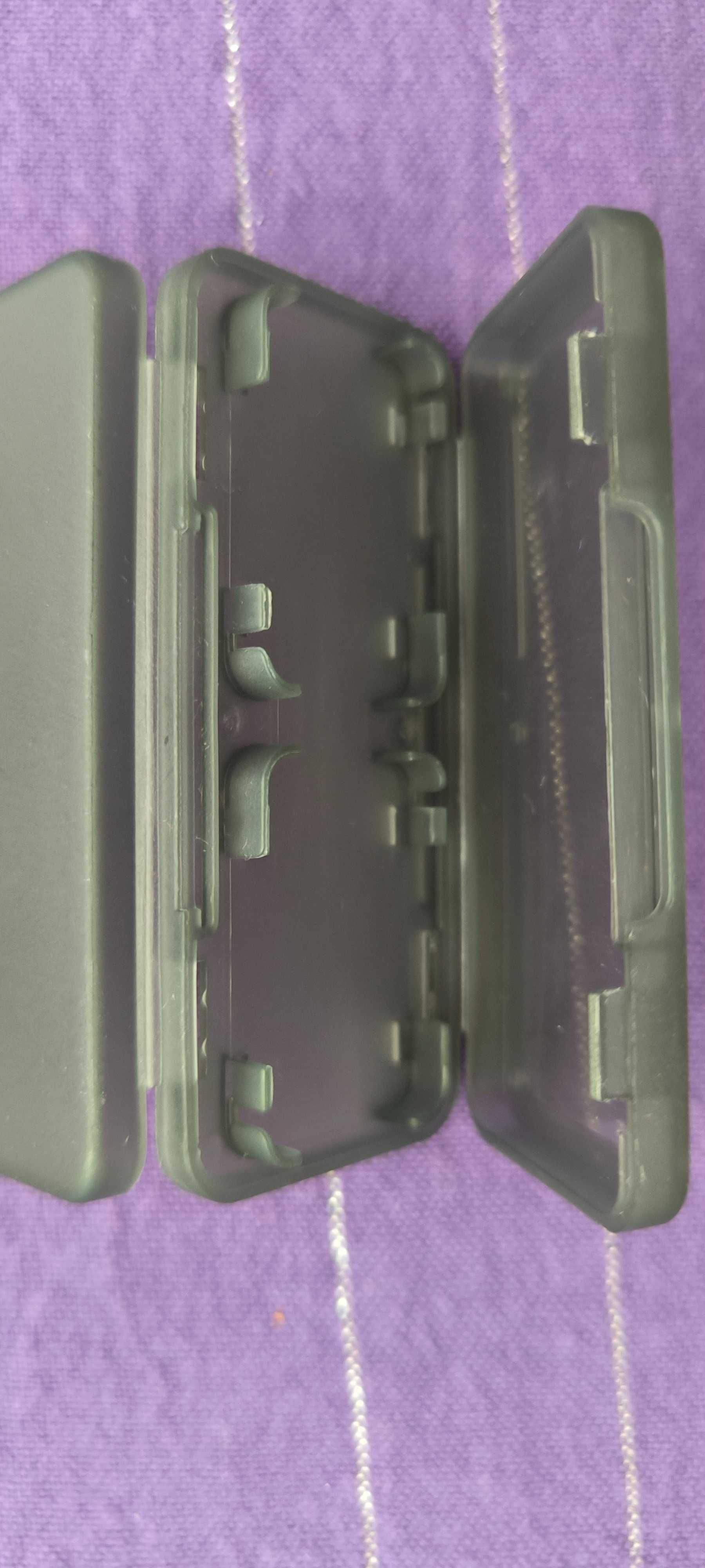 Empty small Box / малка кутийка