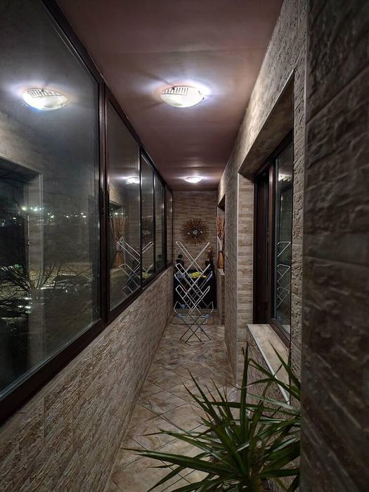 Продава се Тристаен апартамент в Бургас, Изгрев - 99 кв.м за 2303 €/кв.м - Снимка #6