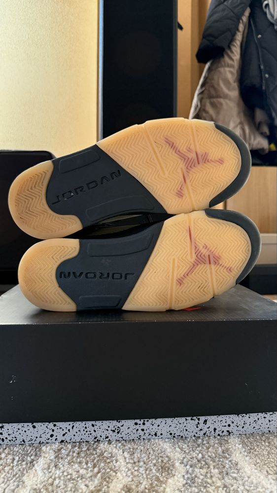 Air Jordan 5 Off Noir Gore Tex - marimea 42