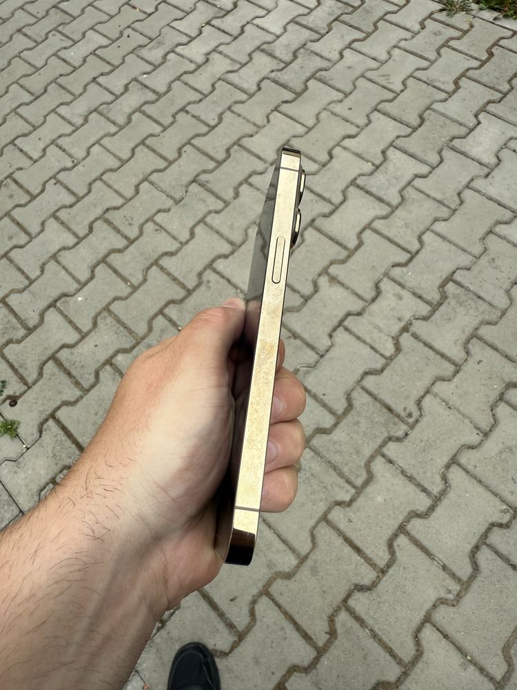 iPhone 13 Pro Gold