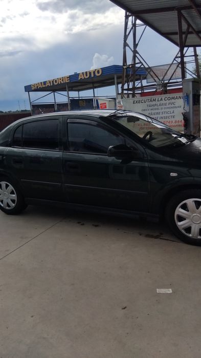 Vând Opel G 1,6 benzina