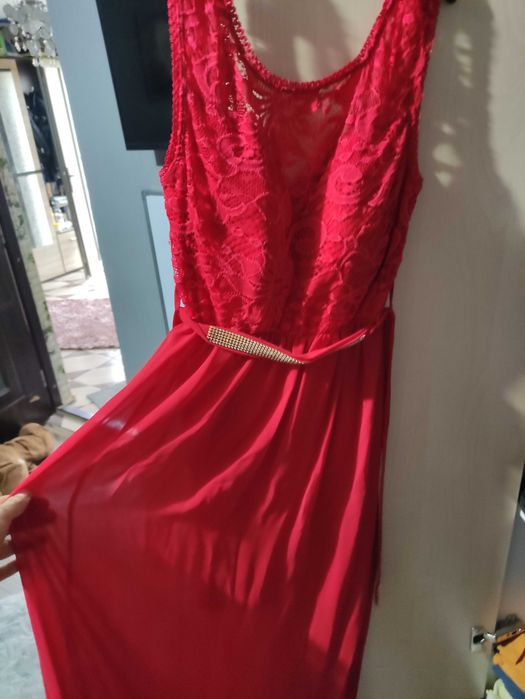 Vând rochie marime universala