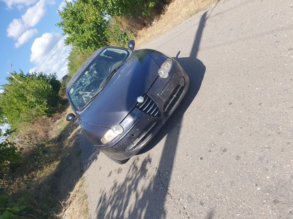 Dezmembrez alfa Romeo 147 1.9 disel 120cp