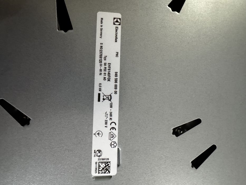 Стъклокерамичен плот Electrolux EHF6140FOK