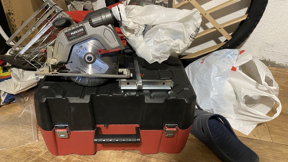 Ръчен циркуляр Parkside Performance 12V без батерия