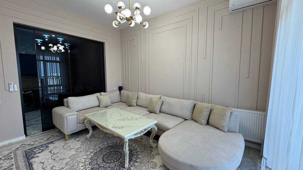 Шахар маркази 7 қаватда 3 хонали квартира сотилади. ID: 1481