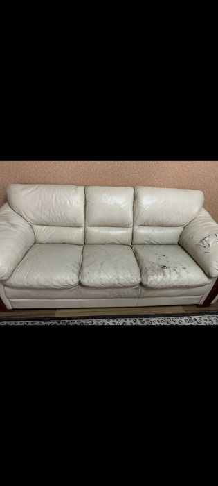 Продам б/у мягкий уголок за 30000т