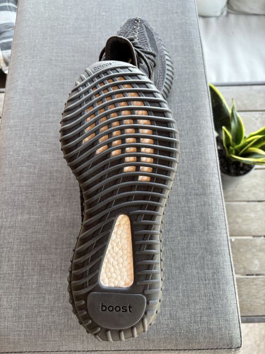Yeezy Boost 350 Negru