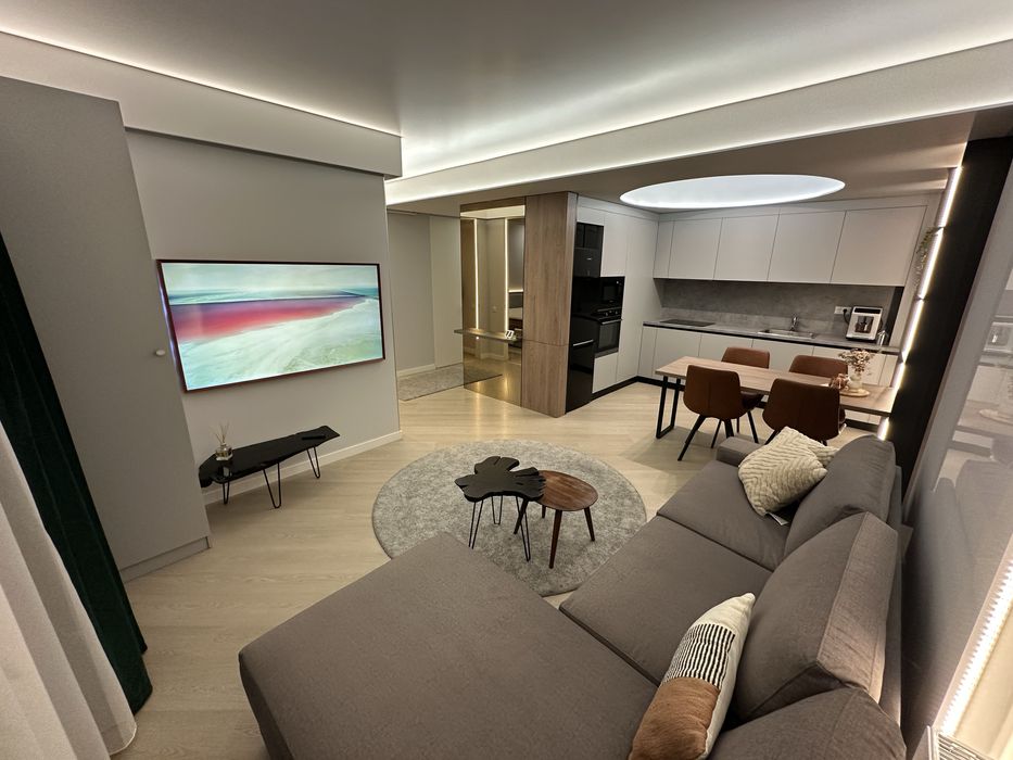 Proprietar - Inchiriez apartament 3 camere - Cortina North