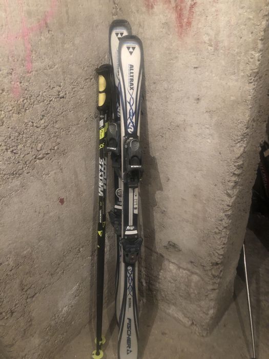 Vand 2 seturi ski