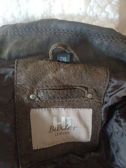 продавам красиво кожено яке полушуба немско със  свалящи ръкави