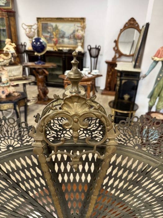 Paravan de semineu din bronz masiv