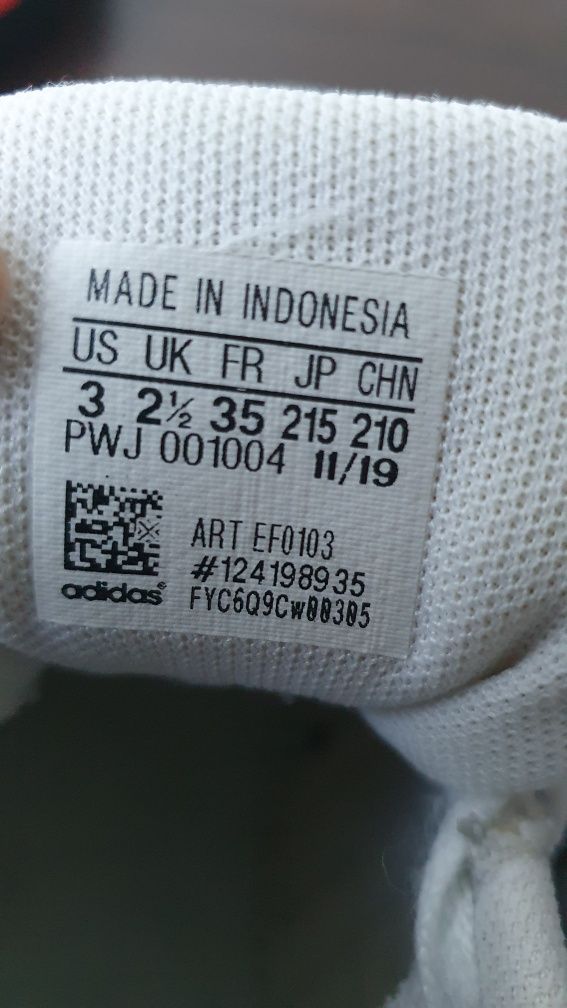 Маратонки "adidas", естествена кожа, номер 35