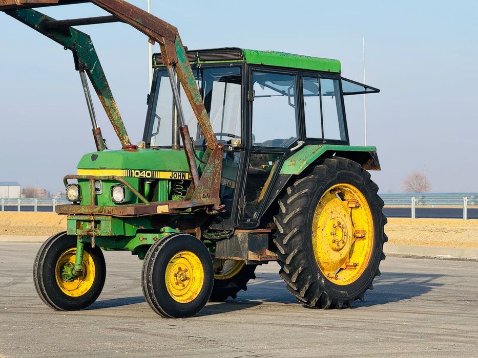Tractor John Deere 1040 cu incarcator Frontal original Stare impecabil