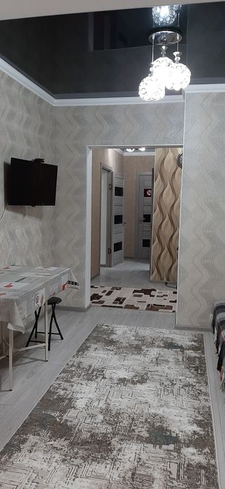 Абая 161 2х ком.(район Смарт)