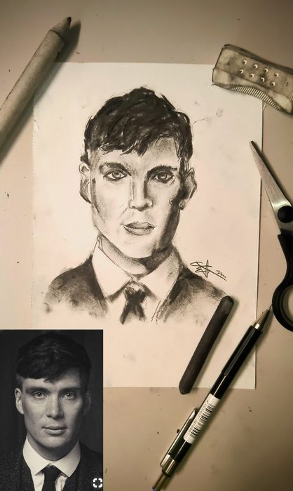 Portret personalizat (profesional) din cărbune