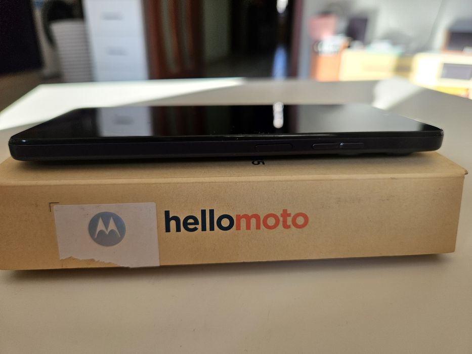 НОВ Motorola G 35 5g, 256 gb, ram 4 gb