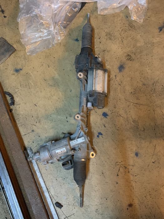 Caseta directie bmw seria 5 F10 F11 F18 seria 6 F13 vas servo x5 motor