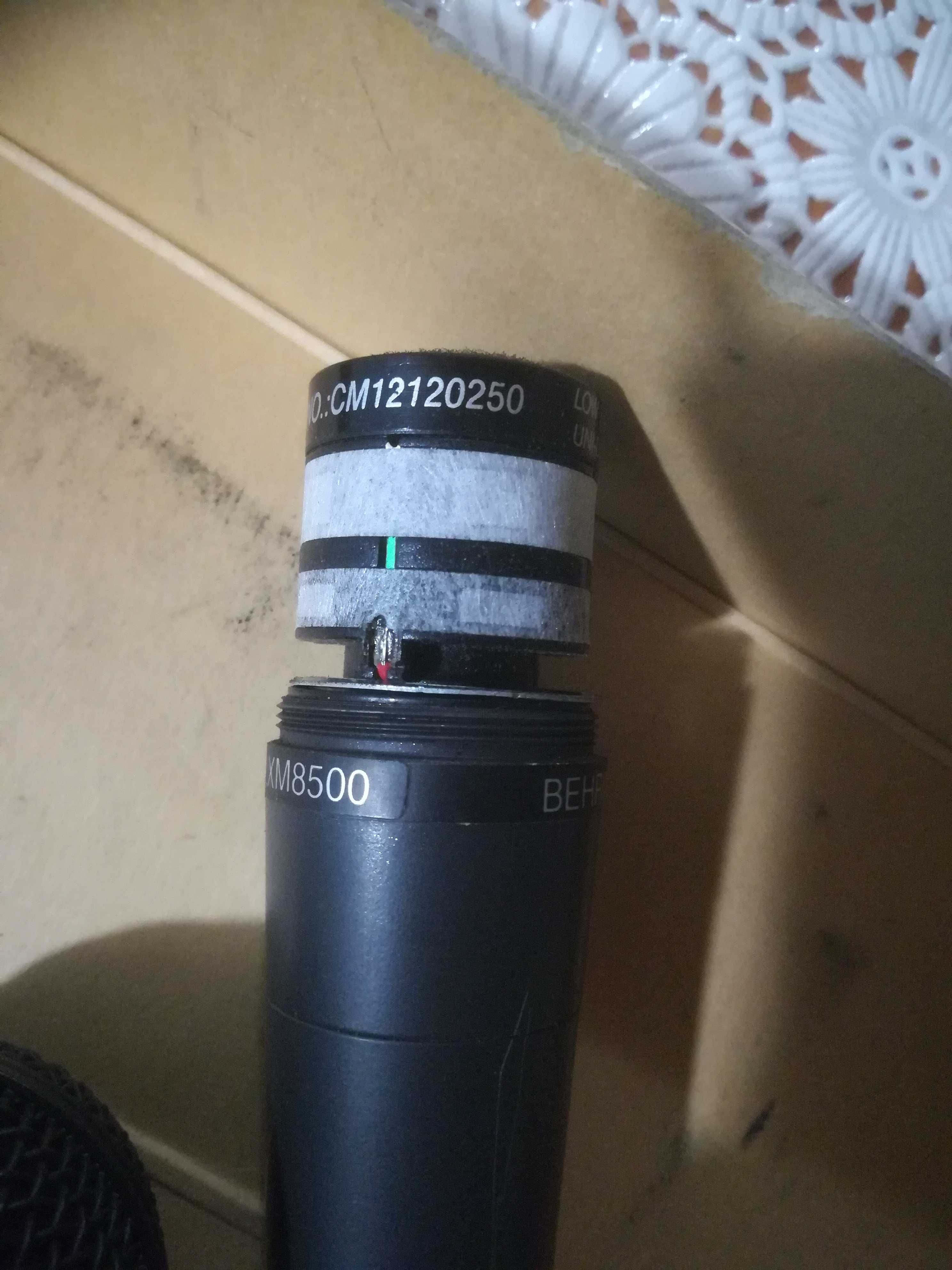 Продавам микрофони SHURE С 606