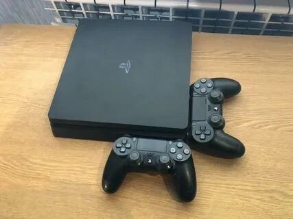 Playstation 4 slim