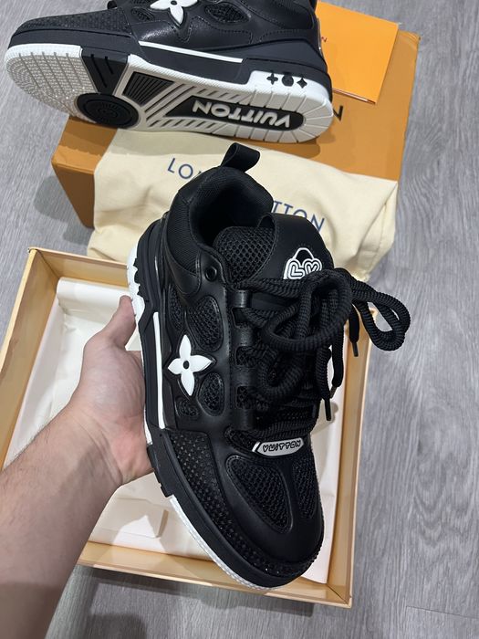 LV Louis Vuitton SKATE Shoes Black/White