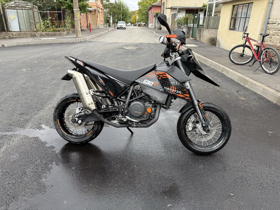 Продавам Ктм 690 Ktm 690
