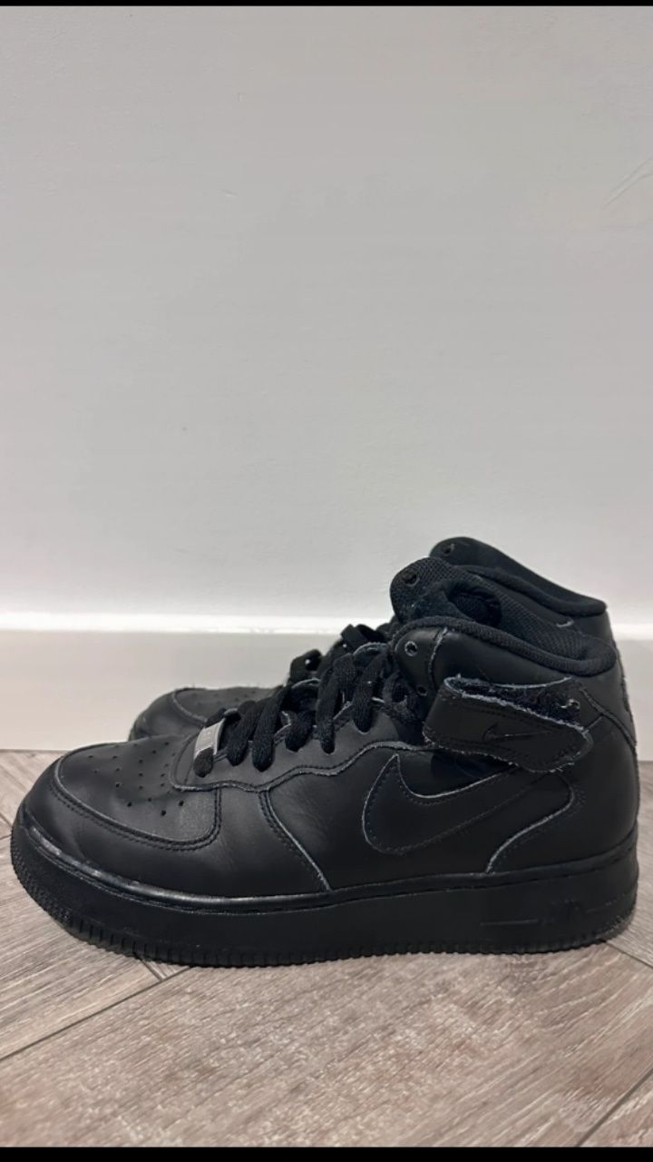 Air Force 1 Mid Negri/Black