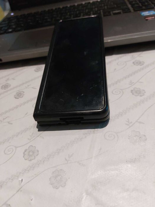 Samsung SOLD 3 за ремонт.
