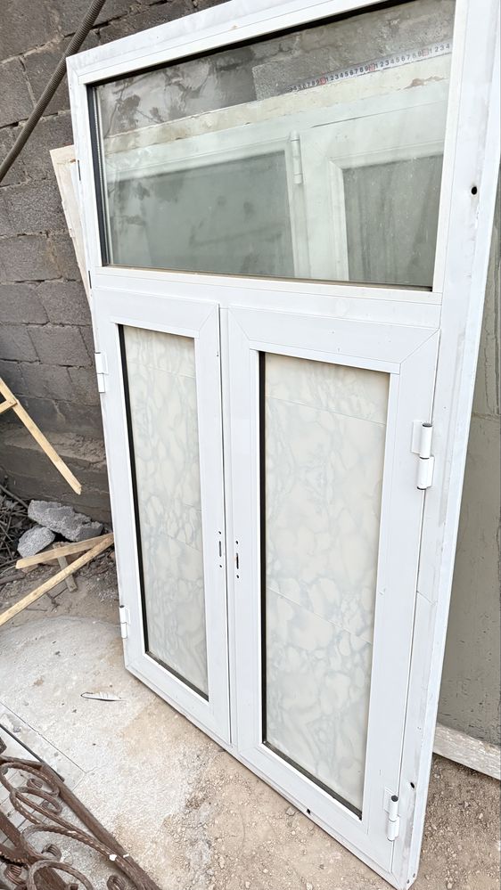 Рамы пластмасс и алюминий  продаются