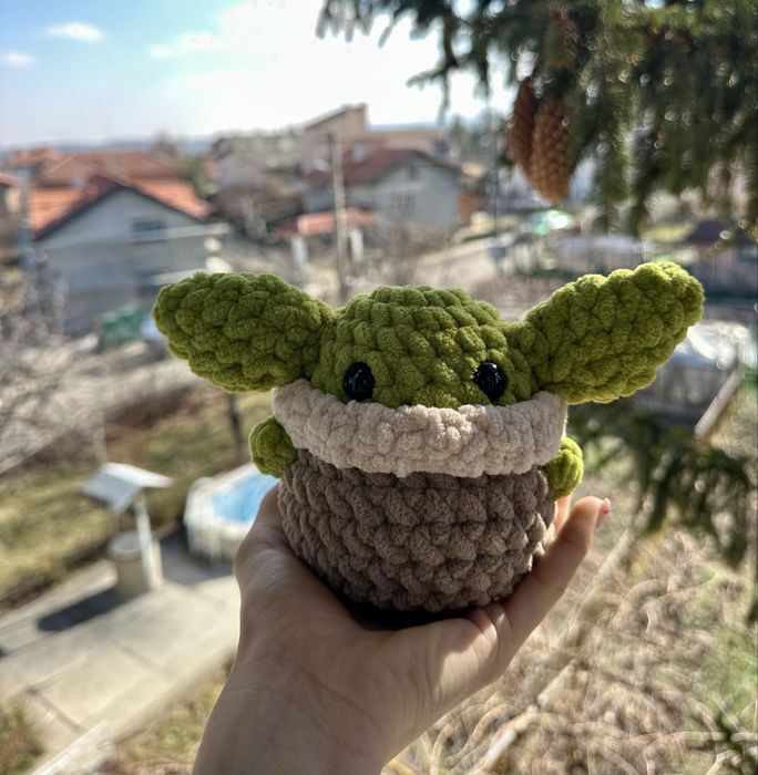 Бейби Йода/ Грогу плетена играчка амигуруми