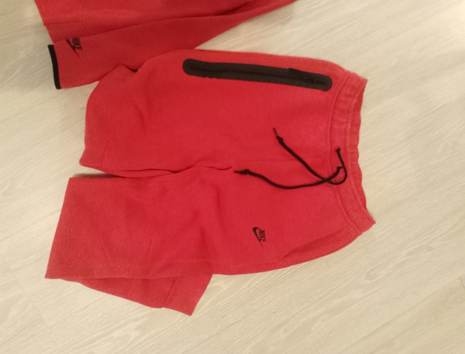 Nike tech fleece