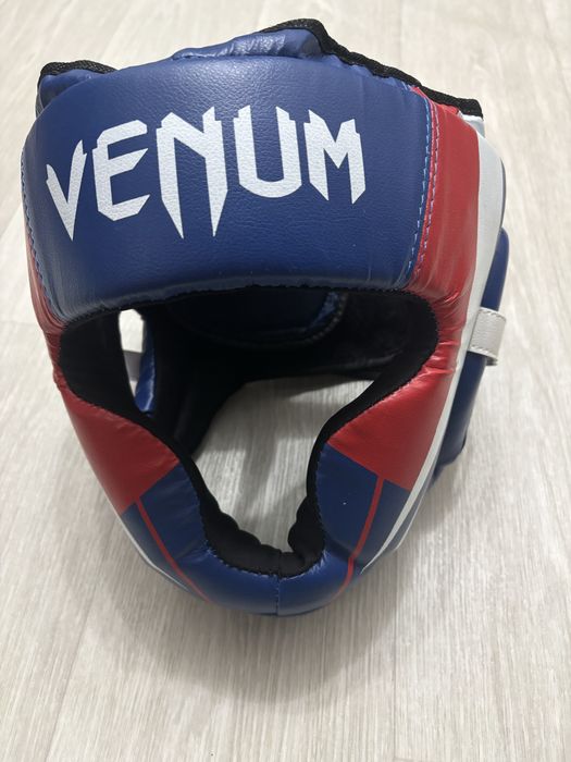 Продам шлем для ММА