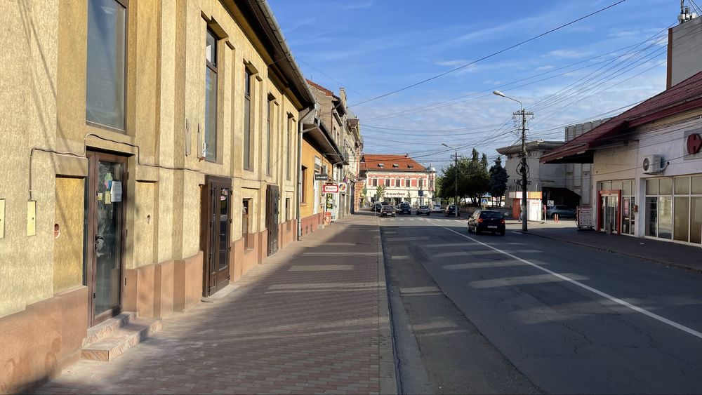 Inchiriez spatiu comercial central in Lugoj