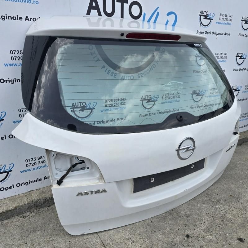 Haion cu luneta Opel Astra J Facelift
