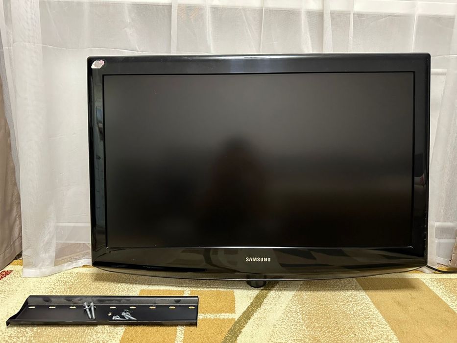 Телевизор samsung